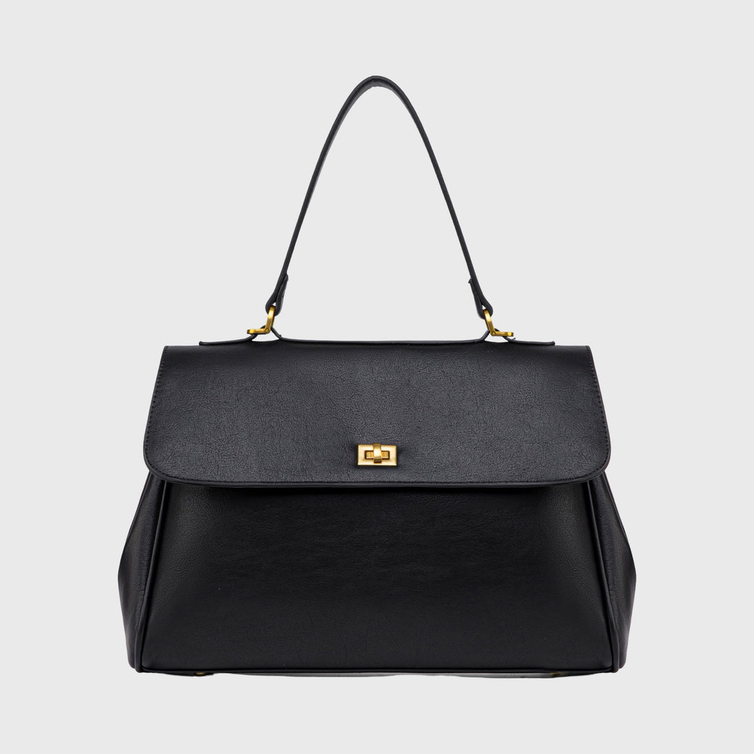 Ciara Essential