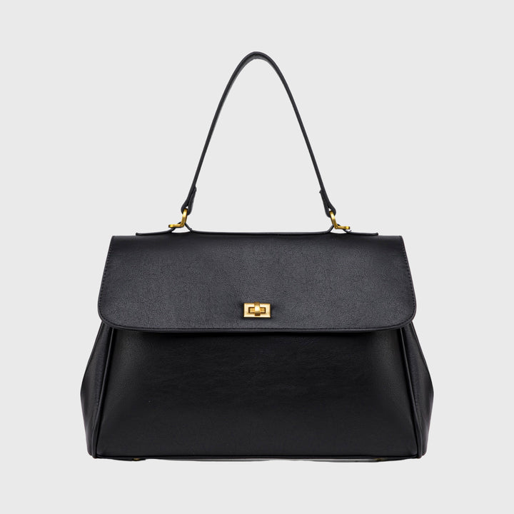 Ciara Essential