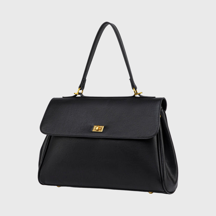Ciara Essential