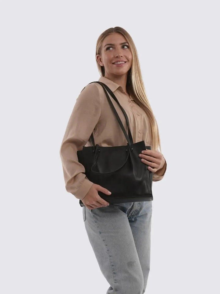 Paola Carryall Tote