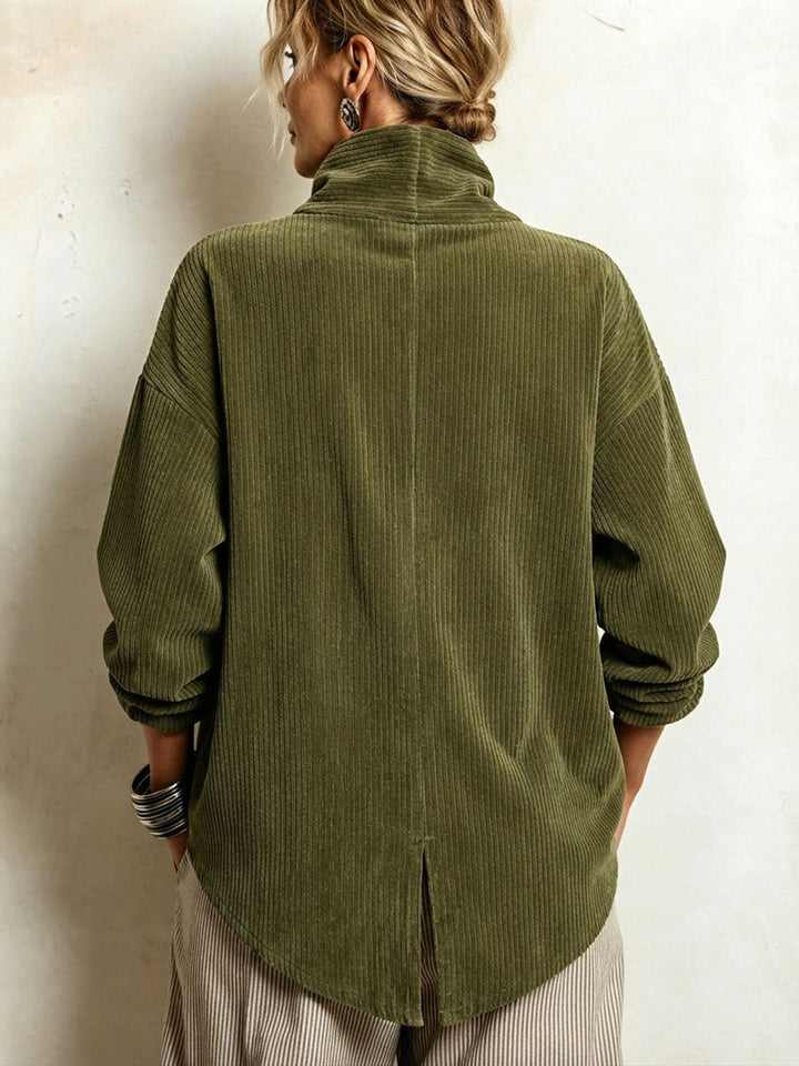 Sylvie – Oversized Jacket with Wraparound Collar and Buttons